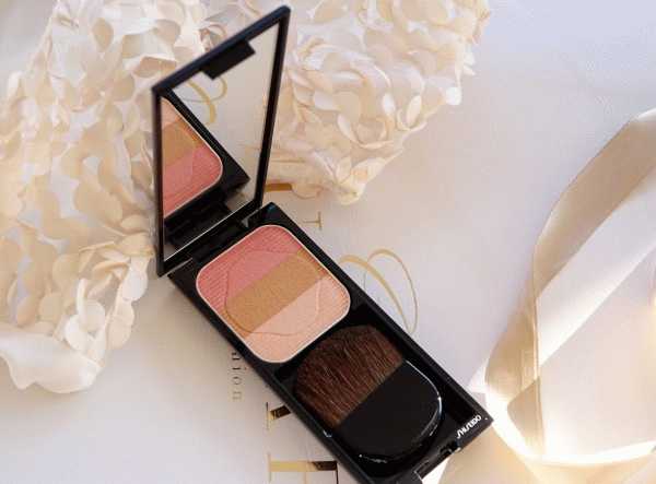 Shiseido Face Color Enhancing Trio  фото