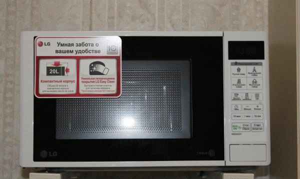 Микроволновая печь LG MS2042DY соло фото