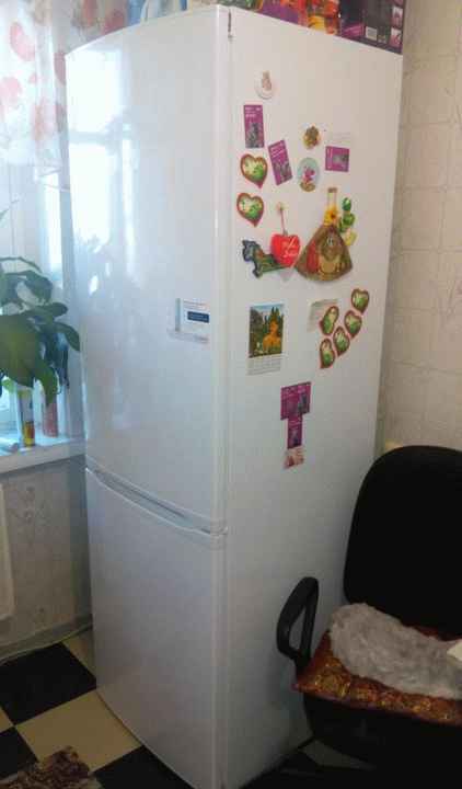 Холодильник Bosch KGV36VW13R фото