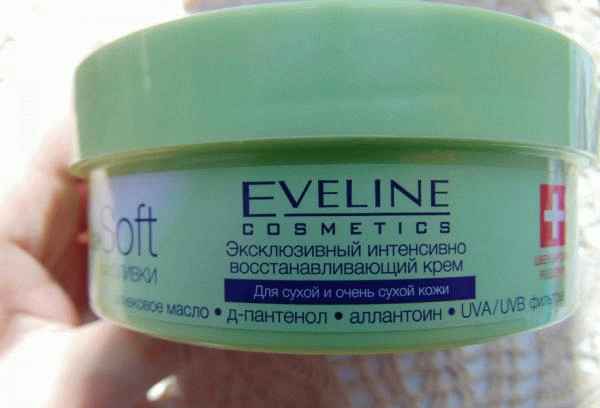 Крем для лица Eveline ExtraSoft bio на основе оливкового масла фото