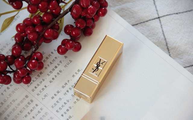 YSL Rouge Pur Couture Pure Сolour Satiny