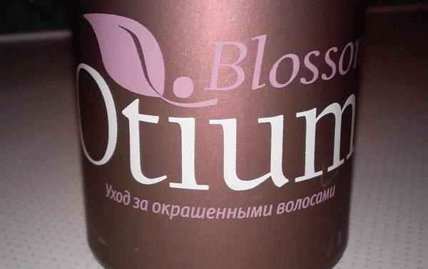 Крем-шампунь Estel Otium Blossom для окрашенных волос фото