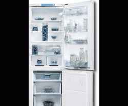 Холодильник Indesit B 18                