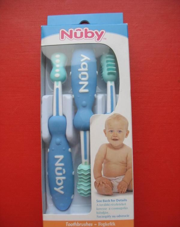 Набор зубных щеток NUBY - для детей с 7 месяцев фото