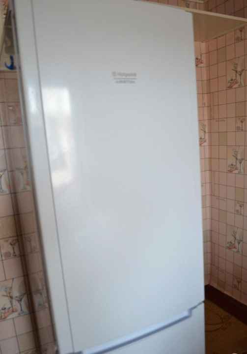 Холодильник Hotpoint-Ariston HBM 1181.2 F фото
