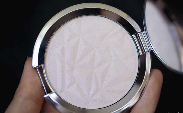 Becca Shimmering Skin Perfector Pressed  фото