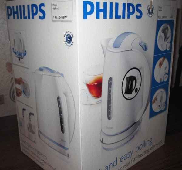 Электрический чайник Philips HD 4646/20 фото