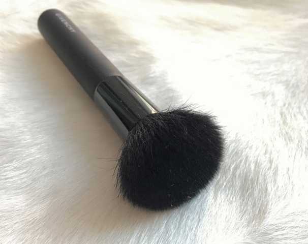 Givenchy Blush Brush  фото