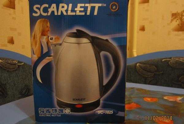 Электрический чайник Scarlett SC-1025 фото