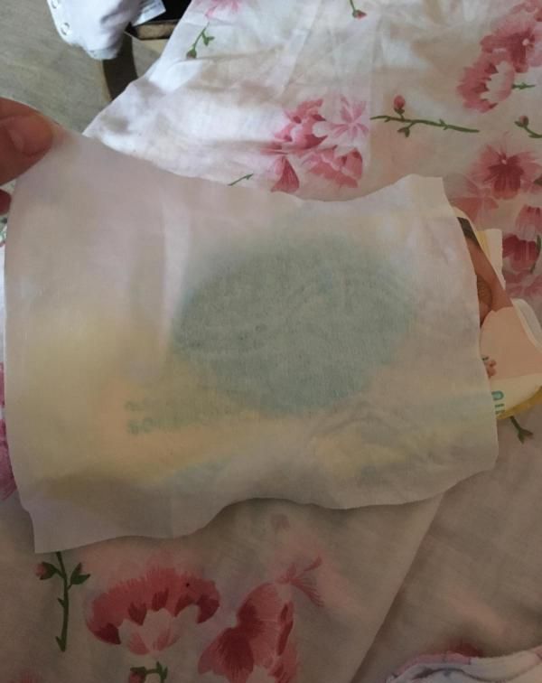 Детские влажные салфетки Pampers New baby Sensitive фото