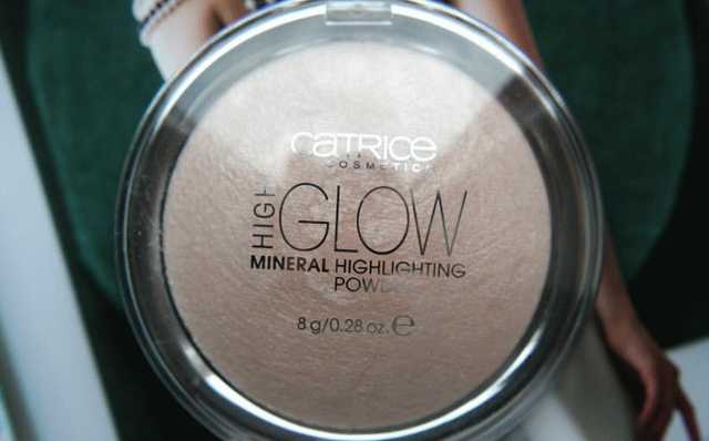 Catrice High Glow Mineral  фото