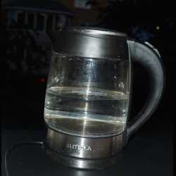 Чайник SUPRA KES-2005                   