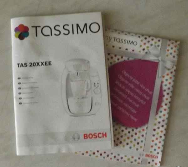 Капсульная кофеварка Bosch TAS 2005EE Tassimo фото