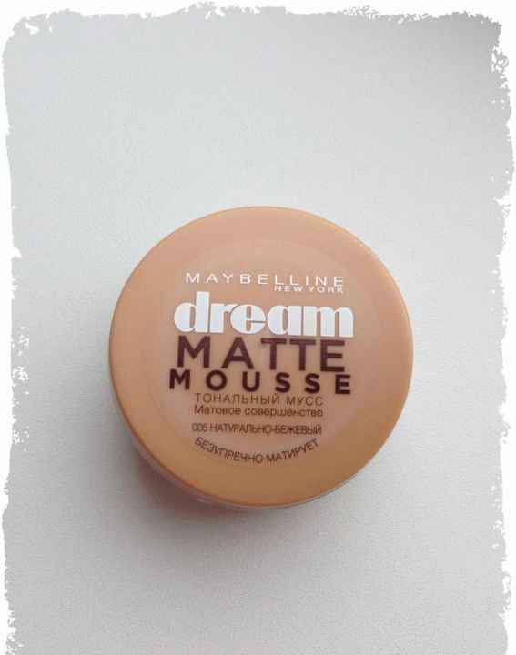 Тональный крем Maybelline Dream Matte Mousse фото