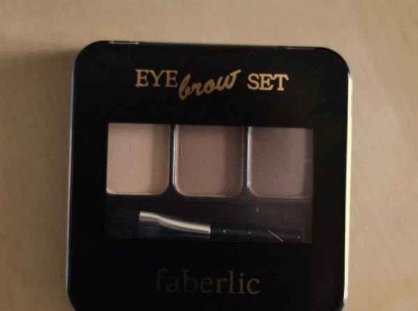Палетка для бровей Faberlic Eye Brow Set фото
