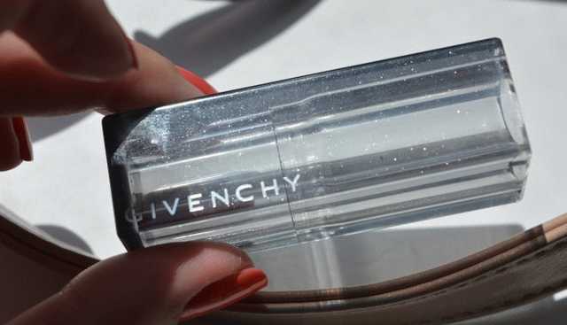 Givenchy Rouge Interdit Shine  фото