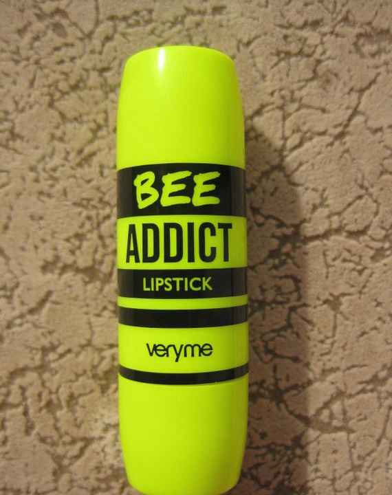 Губная помада Oriflame VeryMe Bee Addict фото