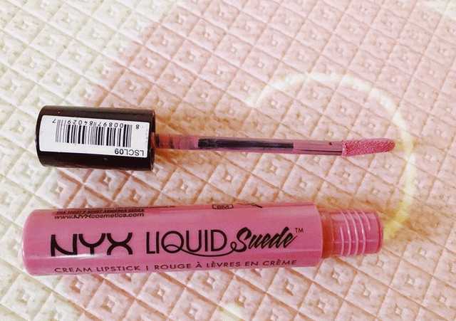 NYX Liquid Suede Cream Lipstick  фото
