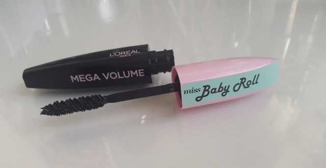 New! Новинка от Loreal Mega Volume Miss Baby Roll Mascara Black фото