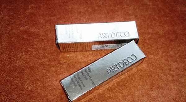 Помада для губ Artdeco High performance lipstick фото