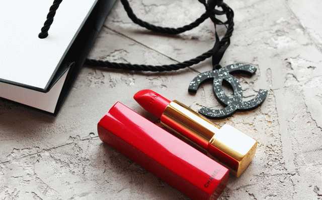Chanel Rouge Allure Luminous Intense Lip Colour  фото