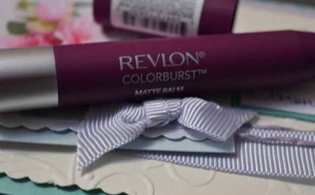 Revlon ColorBurst Matte Balm  фото