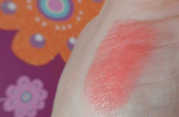 Классная Bourjois Color Boost Glossy Finish Lipstick 03 Orange Punch фото