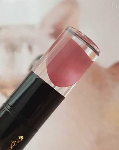 Когда одной мало. Cle de Peau Beaute Refined Lip Luminizer №2 Lavender фото