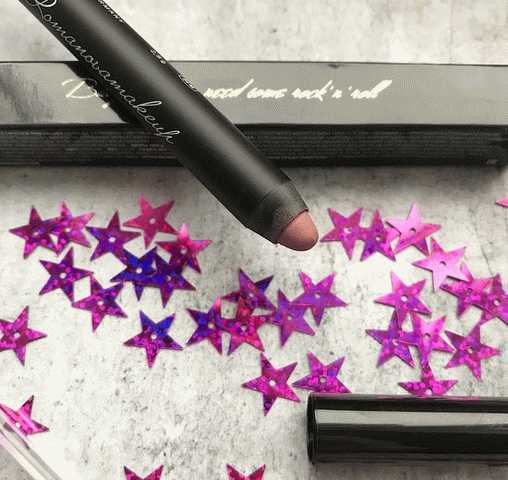 Sexy Lipstick Pen Velvet: помада-карандаш Romanovamakeup в оттенке Praline фото