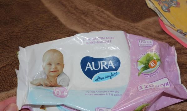 Влажные салфетки Aura Ultra Comfort гипоаллергенные фото
