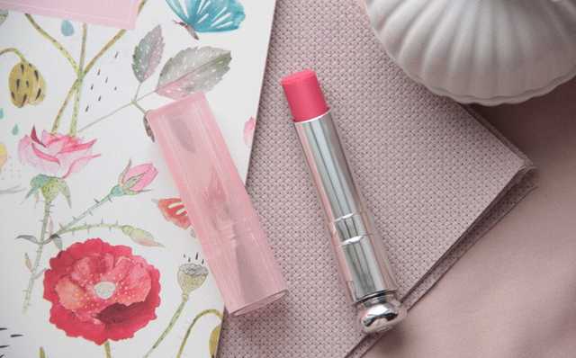 Dior Lip Glow Hydrating Color Reviver