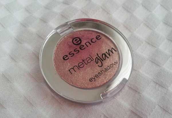 Essence Metal Glam Eyeshadow 03 Frosted