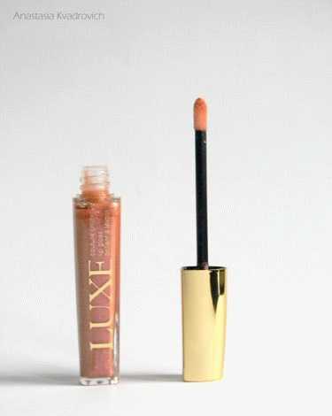 Avon: Luxe Lip Gloss Dazzling Nude 07621 фото