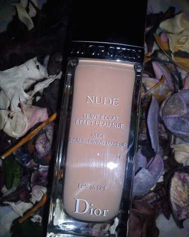 Diorskin Nude Skin-Glowing Make-up и КОмпания фото