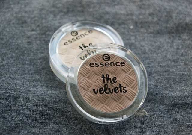 Essence The Velvets Eyeshadow           