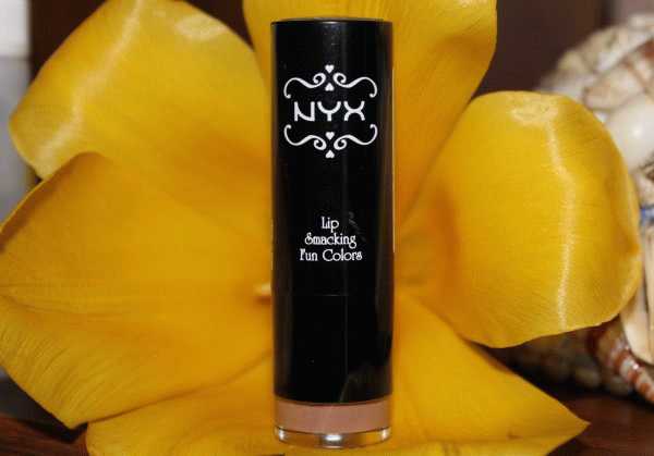 Nyx Lipstick (Rea LSS 532)              