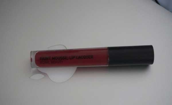 Помада-мусс Royal Nature Paint Mousse Lip Lacquer in PW590 True Blood фото