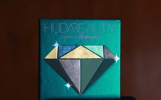 Неизумрудный изумруд Huda beauty Emerald obsessions palette фото
