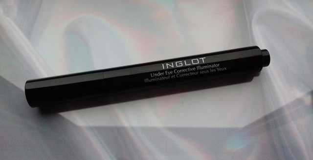 Корректирующий карандаш с эффектом мерцания от Inglot Under Eye Corrective Illuminator - бесполезная покупка или палочка-выручалочка? фото