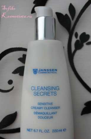 Cleansing Secrets Sensitive Creamy