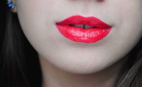 YSL Rouge Volupte Shine Lipstick  фото