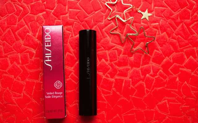 Shiseido Veiled Rouge  фото