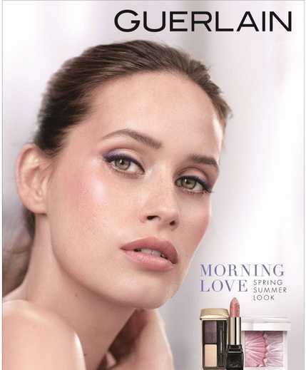 Guerlain Morning Love Makeup Collection Spring 2019. Голографическая пудра-хайлайтер и помада &quot;персиковая звезда&quot; фото