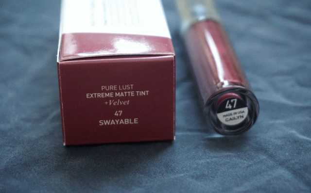 Cailyn Pure Lust Extreme Matte Tint + Velvet in 47 Swayable фото