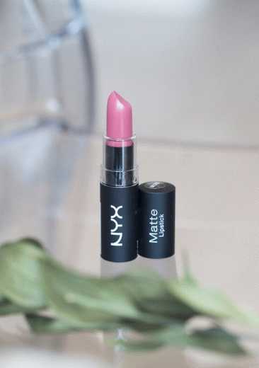 NYX Matte Lipstick                      