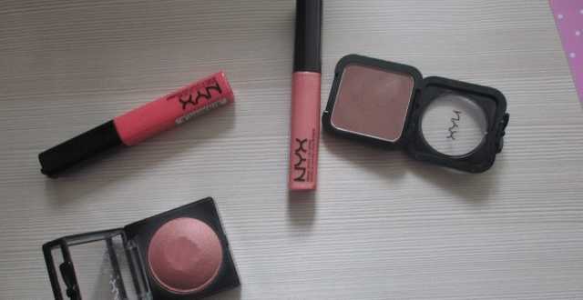 NYX Mega Shine Lip Gloss                