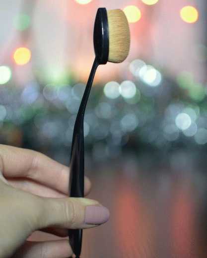 Missha Professional Oval Make-up Brush - бюджетный аналог или жалкая копия O! Wow Brush Cailyn? фото