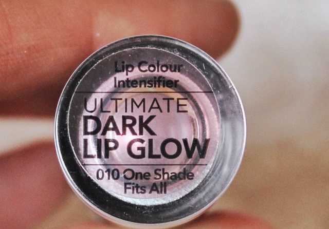 Противоречивый Catrice Ultimate Dark Lip Glow фото