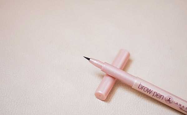 На пути к Брежневу или борьба за брови: маркер для бровей Anastasia Beverly Hills Brow Pen - Long Wearing Brow Tint Universal Deep фото