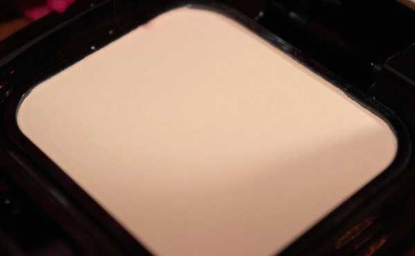 Shiseido The Makeup Perfect Smoothing Compact Foundation SPF 15  фото